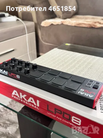 Akai LPD8 mk контролер daw, снимка 3 - Ресийвъри, усилватели, смесителни пултове - 56632876