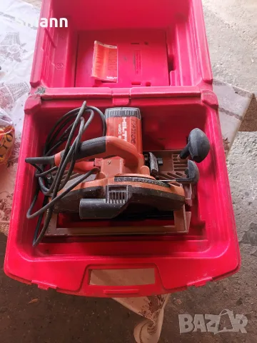 здравей Те продавам професионален ръчен циркуляр HILTI WSC 85 1800 W и други за повече информация пи