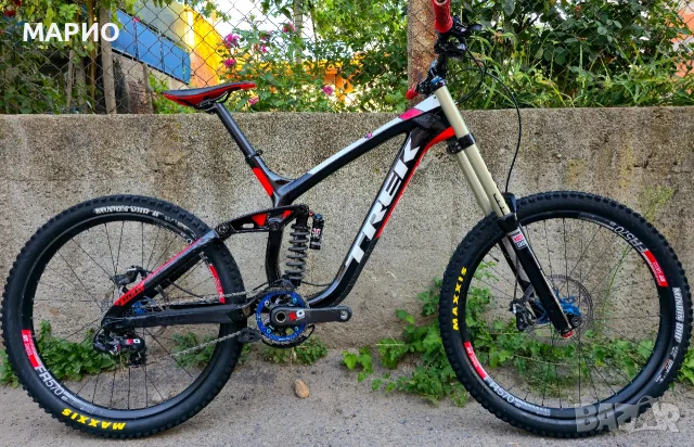 Trek Session 9.9 Карбонов 26 цола Boxxer Двукоронна Въздушна, Rockshox Vivid Rc2 шок