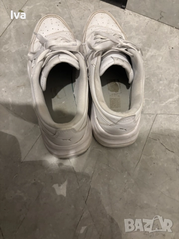 маратонки Puma.   