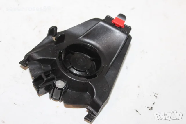Говорител табло десен 8633993 Волво В70 2009 Volvo V70 комби