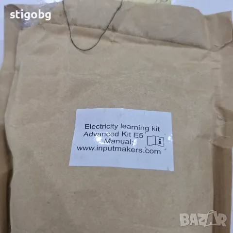 Испански STEM електроконструктор InputMakers Advanced Kit E5 (НОВ, снимка 9 - Образователни игри - 56726341