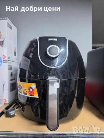 ЧИСТО НОВ Дигитален Air Fryer Princess Family Aerofryer XXL (5.2L)