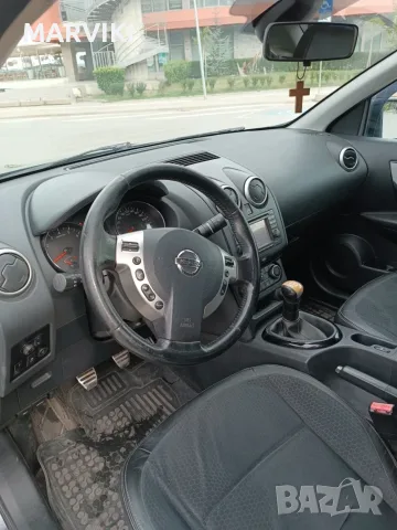 Продавам Nissan Qashqai , снимка 4 - Автомобили и джипове - 56553431