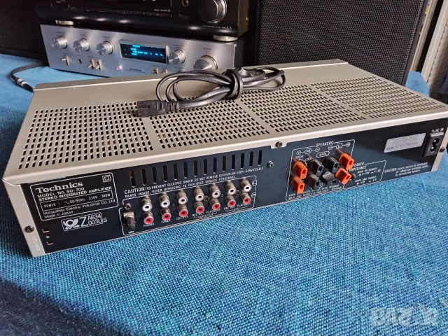 Стерео усилвател Technics SU-700, снимка 4 - Ресийвъри, усилватели, смесителни пултове - 56723225