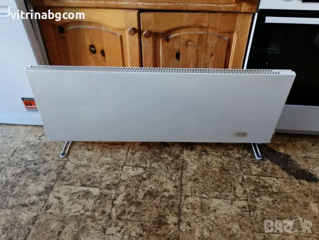 Продавам ADAX VP1125 KTP 2500W – норвежки конвектор с крачета , снимка 2 - Отоплителни печки - 53784375