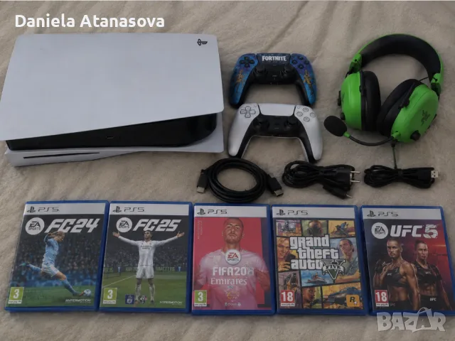 : PS5 Disc Edition 1TB + 2 контролера (Fortnite) + 4 игри + слушалки razer blackshark green V2 x