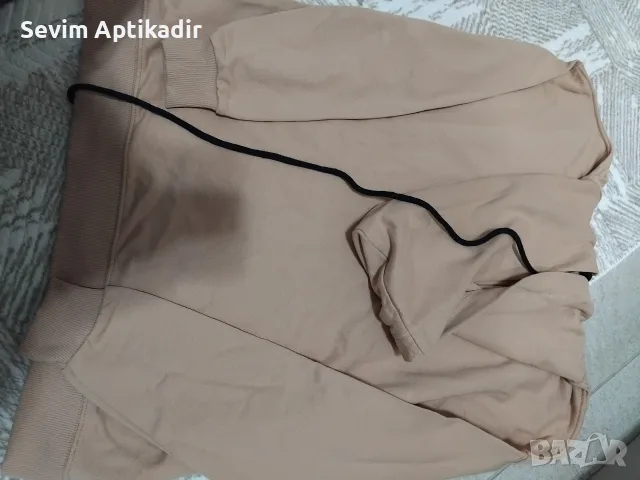 Суитчърт Balenciaga , снимка 5 - Суичъри - 56745788