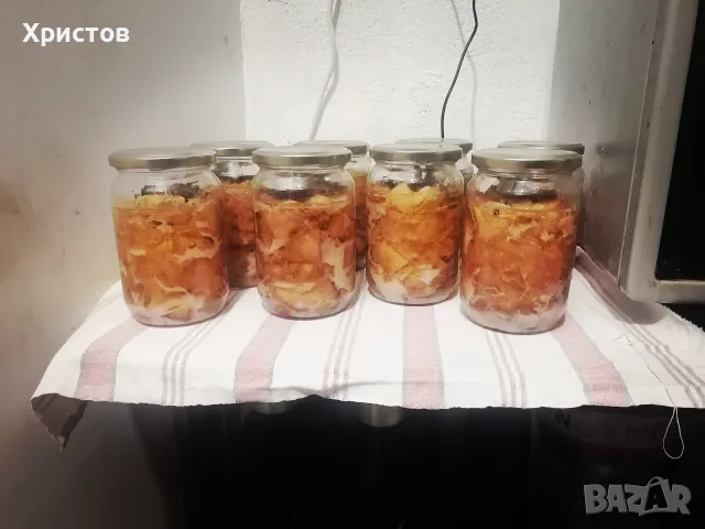 Продавам свинско месо в буркани 