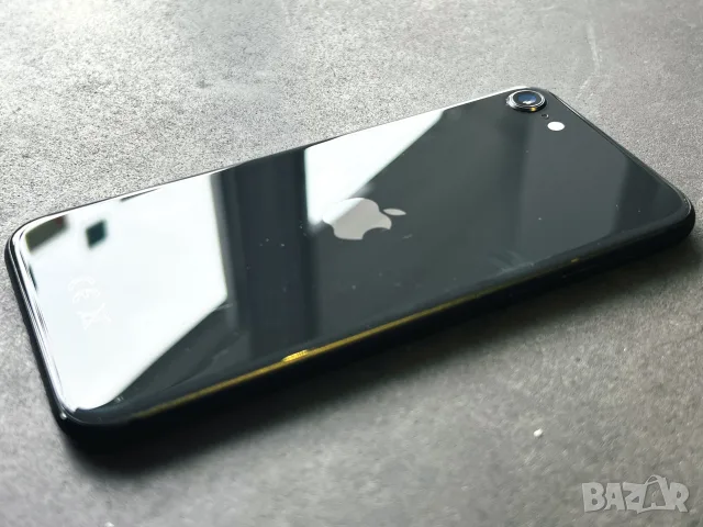 iphone SE (второ поколение 2020) 64GB, снимка 2 - Apple iPhone - 56706925