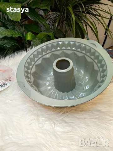 Силиконова форма за кекс Top Pot, сива, 26.5 х 24 х 11 см