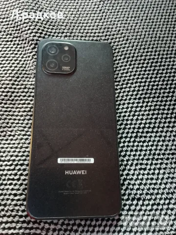 Prodavam HUAWEI Nova Y62