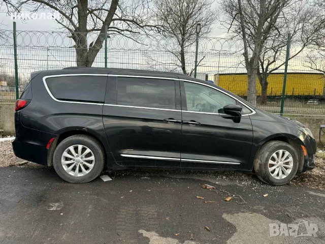 САМО НА ЧАСТИ Chrysler Pacifica --3. 6 VVT, снимка 12 - Автомобили и джипове - 56643163