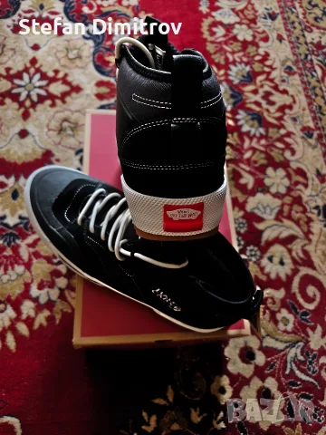 Нови обувки Vans, снимка 4 - Маратонки - 56734616