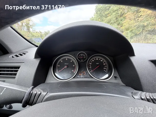 Опел Астра GTC 1.3 tdi, снимка 9 - Автомобили и джипове - 56618029