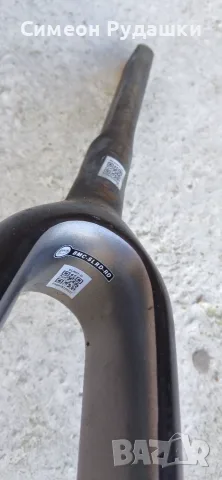 2 бр. карбонови вилки BMC Teammachine SLR01 Disc – 700C, 25 см, снимка 4 - Части за велосипеди - 51080994