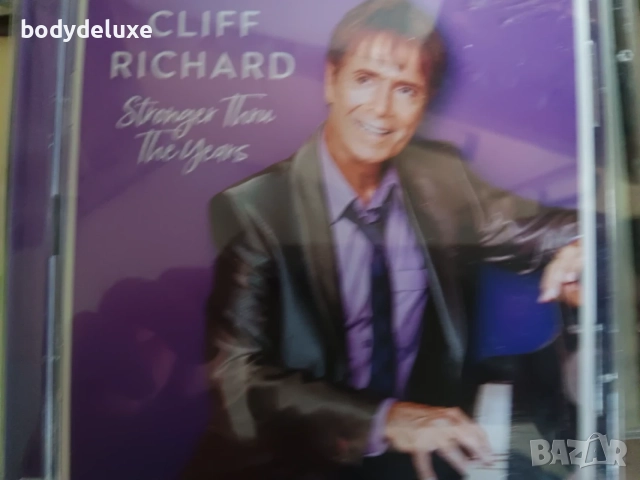 CLIFF RICHARD аудио дискове, снимка 11 - CD дискове - 53187573