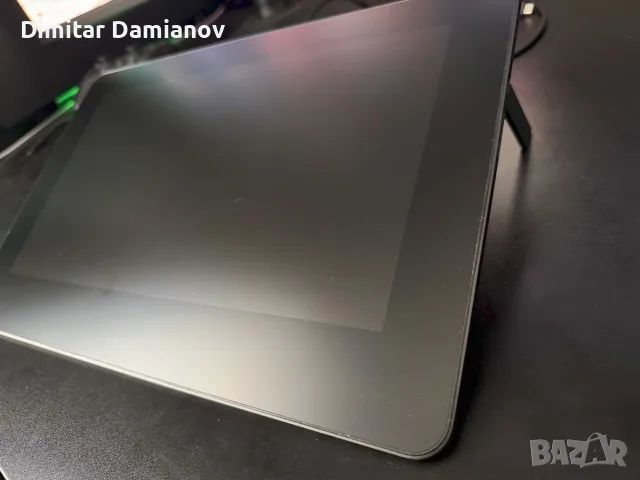 Графичен Таблет - Cintiq Pro 13, снимка 4 - Таблети - 56743440