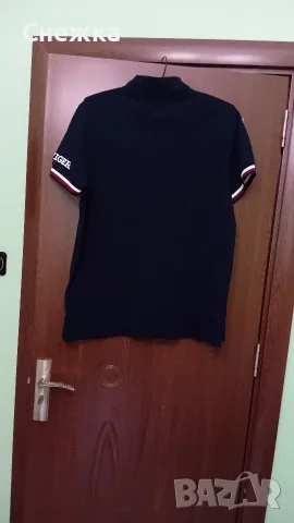 Тениска Tommy Hilfiger , снимка 2 - Блузи - 56746656