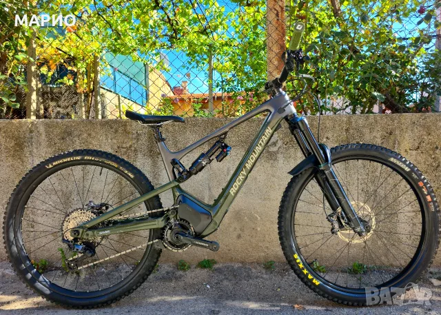 Карбонов Електрически Ендуро велосипед Rocky Mountain 108Nm 700wh батерия на 4000км канадски  29 цол