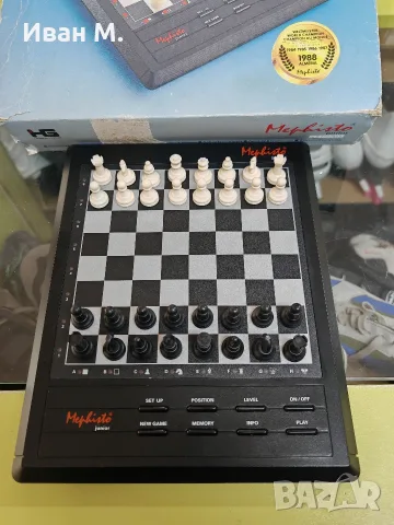 електронен шах Mephisto Junior , снимка 2 - Шах и табла - 56677928