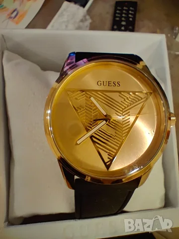 Дамски Часовник Guess нов 
