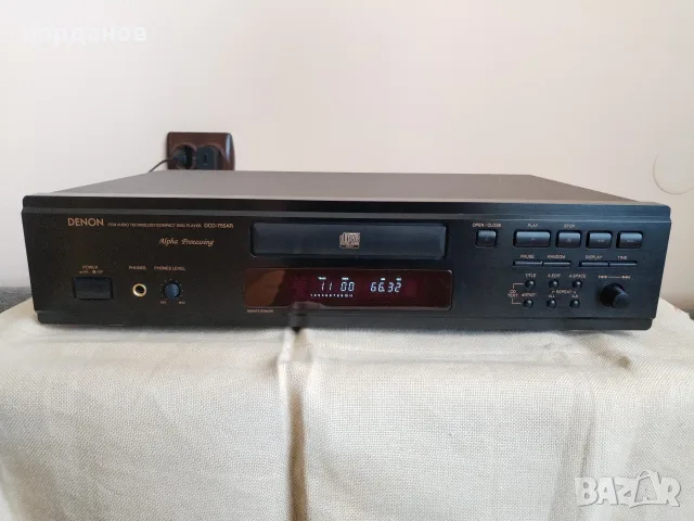 Качествен компакт диск плейър DENON dsd 755 ar, снимка 2 - Декове - 56553951