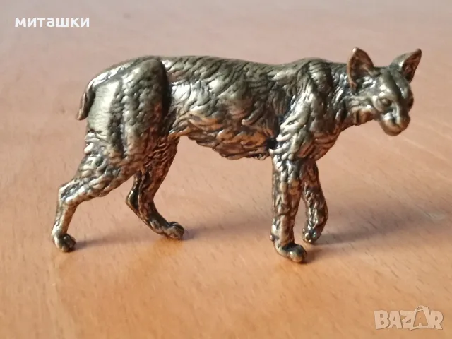Бронзова фигурка каракал