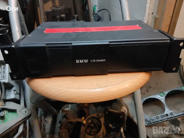 CD чейнджър за БМВ Е46  65.12-8 377 049 