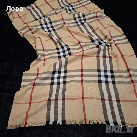 Дамски шал BURBERRY , снимка 4 - Шалове - 56554501