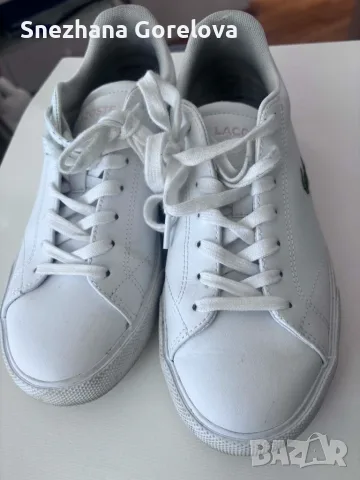 Продавам женски сникърси Lacoste 