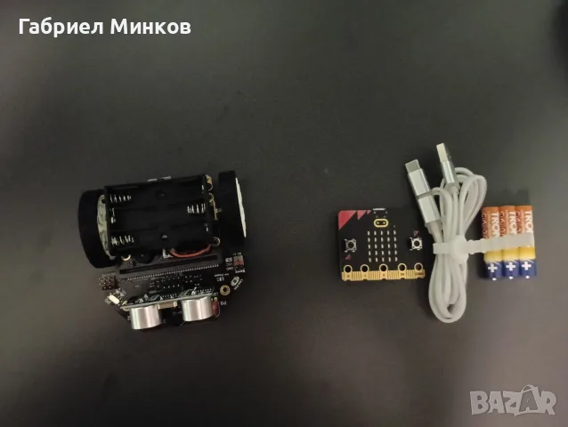 micro : Maqueen Robot, снимка 10 - Дронове и аксесоари - 56599632