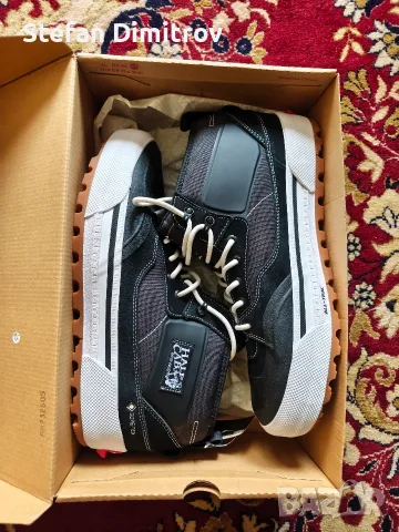 Нови обувки Vans, снимка 2 - Маратонки - 56734616