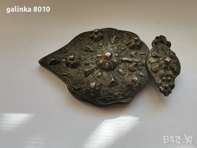 Стара пафта половинка