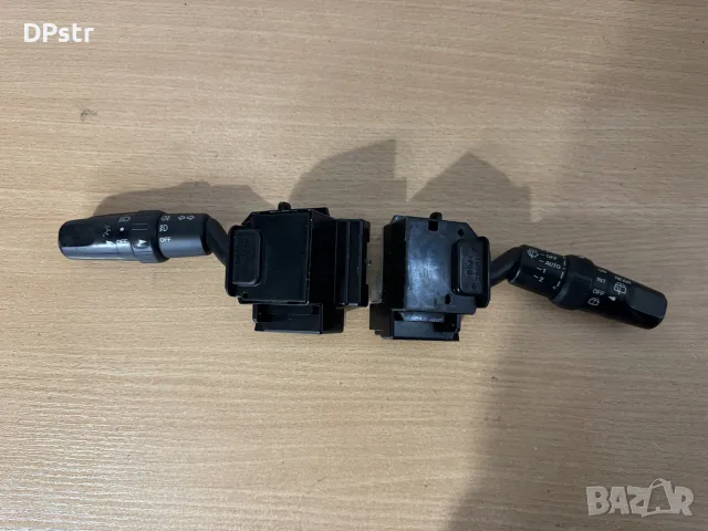 Лостчета за мигачи и чистачки Mazda 3 BK / Mazda 5 CR – AUTO