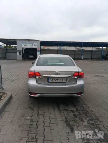 Toyota Avensis 2.2 D4D, снимка 4 - Автомобили и джипове - 56613991