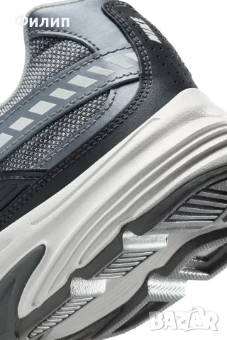 Маратонки Nike Initiator, снимка 13 - Спортни обувки - 56560360