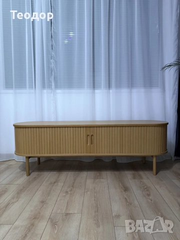 ТВ шкаф LYNGVIG от JYSK, 160 см, натурален дъб