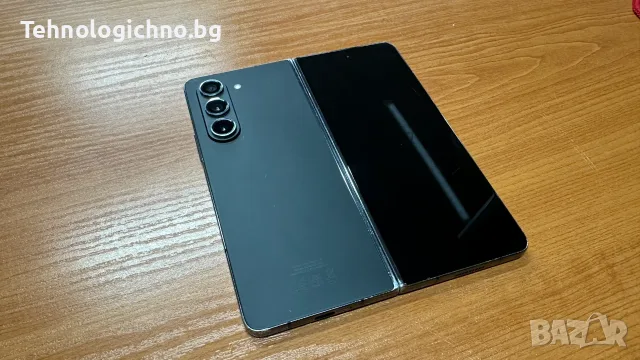 Продавам Samsung Z Flip 5, снимка 4 - Samsung - 56658774