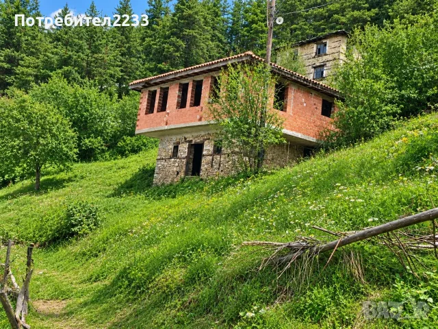 Топ имот до Ски Пистите , с.Зорница !, снимка 2 - Къщи - 53885154
