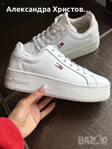 Бели маратонки TOMMY JEANS