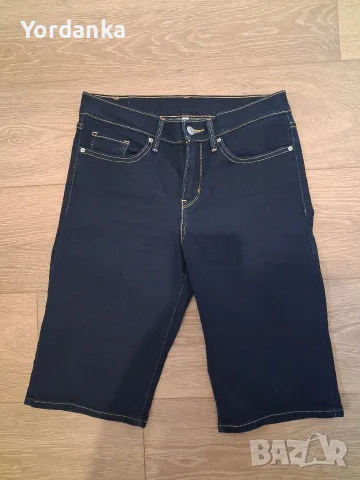 Дамски дънки до коляното на Levis