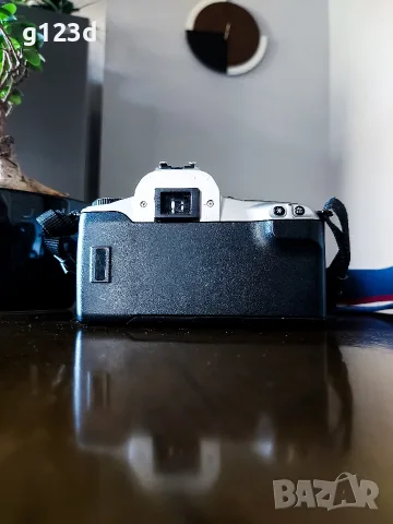 Canon EOS 300 + Sigma Zoom 70-210 , снимка 2 - Фотоапарати - 56705300
