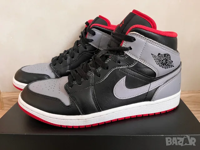 Оригинални Nike Air Jordan размер 42, снимка 2 - Маратонки - 56677171