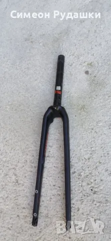 Карбонова шосейна вилка Wilier Cento10 NDR – дискова спирачка, прав стержен 24 см