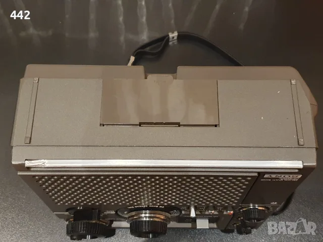 SONY ICF - 5900W, снимка 9 - Радиокасетофони, транзистори - 56685773