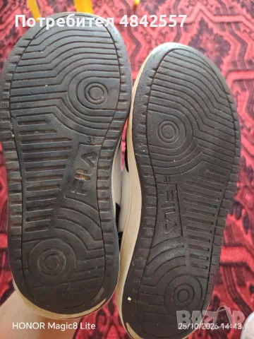 Детски обувки Fila, снимка 3 - Детски маратонки - 56645114