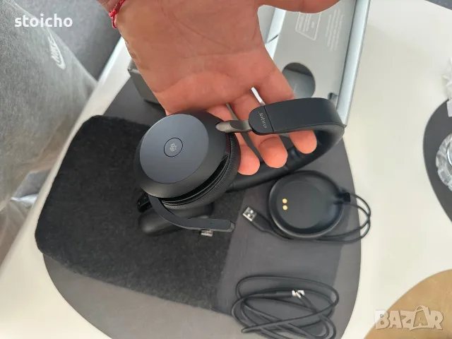 Jabra Evolvе2 75 с докинг станция, снимка 8 - Bluetooth слушалки - 56579964