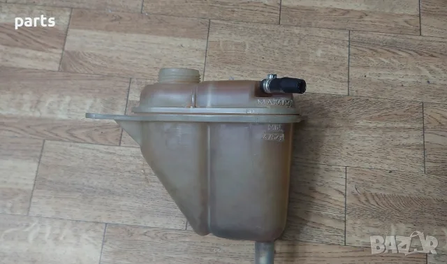 Казанче Антифриз Ауди 80 - 90 - B3 - B4 - 8A0121403 (26), снимка 2 - Части - 56617113
