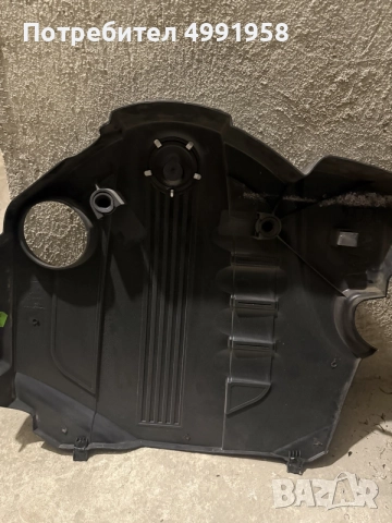 Bmw e90 капак на двигателя  n47, снимка 2 - Части - 56681389